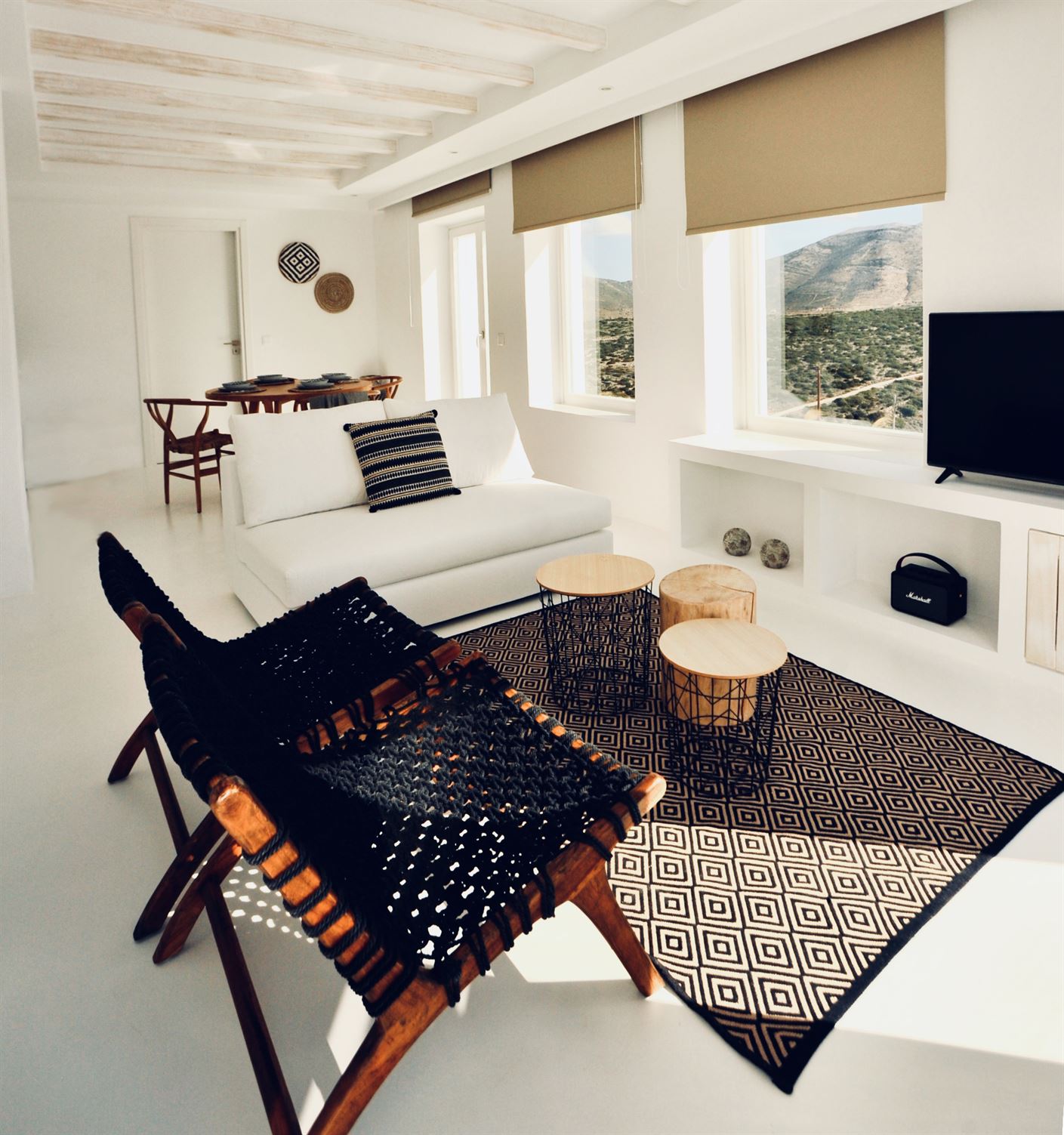 Pili Pala Suites — villa detail 44